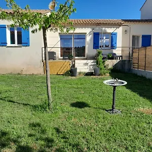 https://sud-luberon.fr-provencehotel.com